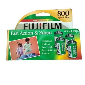Fujifilm Superia X-TRA 800 Speed 4x24 Exposure 35mm Film EXPIRED 03-2014 NIB